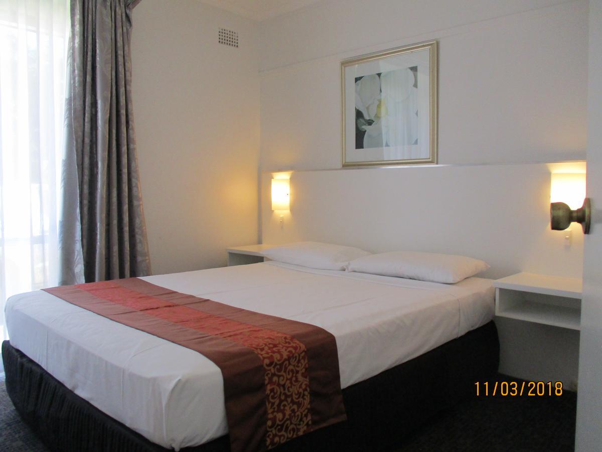 Motor Motel 3*